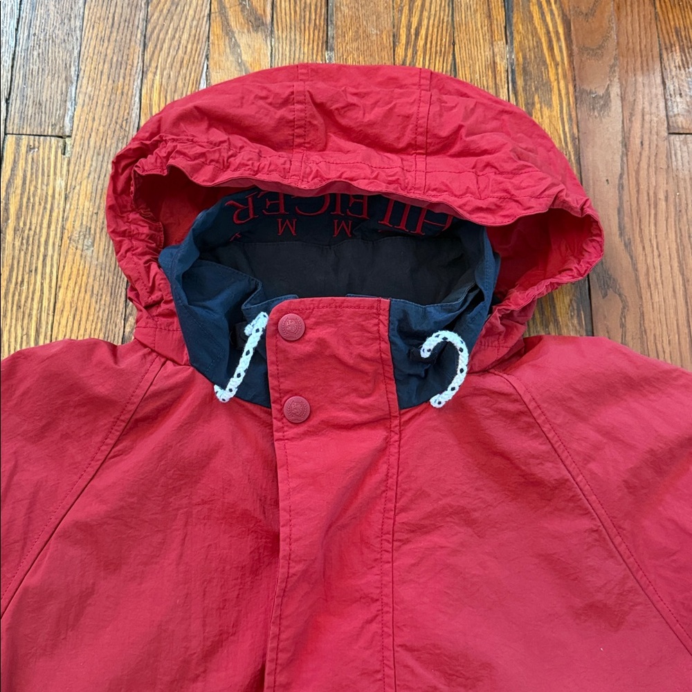 90’s Tommy Hilfiger Vintage Packable Hooded Jacket - Picture 7 of 14